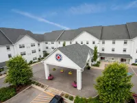 Blue Gate Garden Inn Hotels in LaGrange County
