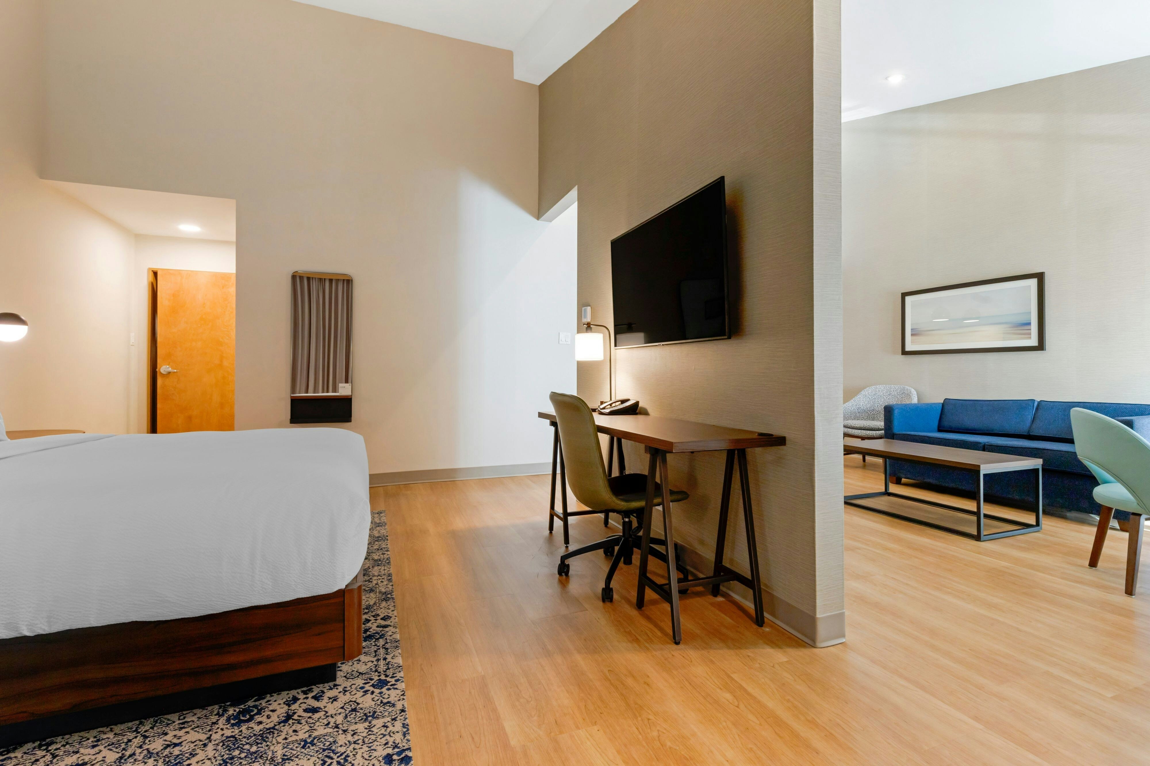 河景特大床套房带阳台