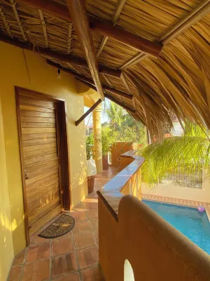 Cielito Lindo Suites Hotel di 