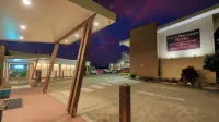 Club Maclean Motel