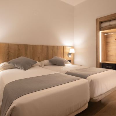 Economy Double Room Hotel Cervol Promo Code