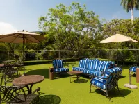 Holiday Inn Express & Suites CUERNAVACA by IHG Các khách sạn ở Cuernavaca