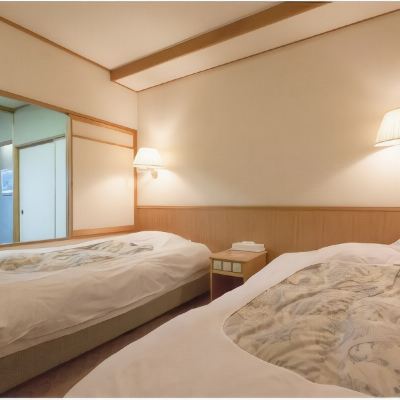 Center Wing Japanese-Western Room 2 Beds Non-Smoking
