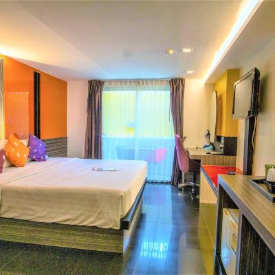 Deluxe Room Heaven@4 Promo Code