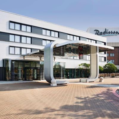 Family Room-Super Copilot Radisson Hotel and Conference Centre London Heathrow Promo Code