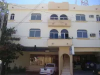 Hotel Maria Elena
