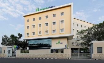 Holiday Inn Express Pune Pimpri