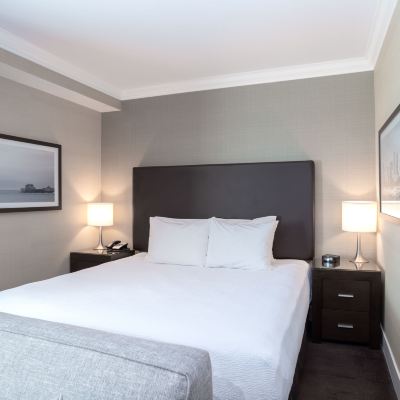 King Studio Suite with Kitchen and Sofa Bed Sandman Hotel Oakville Promo Code