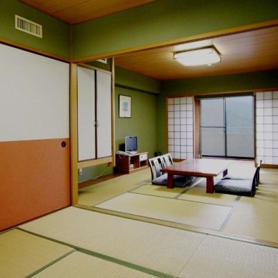 Japanese-Style Room with Mountain View-Non-Smoking