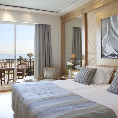 豪華房， 露台， 海景（小童加床） 瓦倫西亞拉斯阿瑞納斯温泉療養度假村優惠