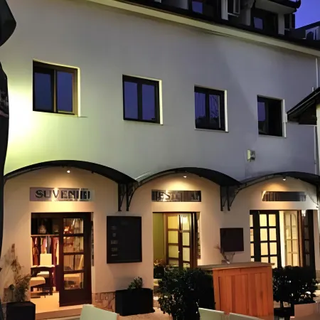 Hotel Emen