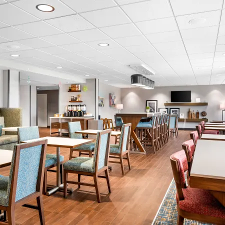Hampton Inn Grand Rapids-North