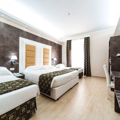 Deluxe Quadruple Room Relais Trevi 95 Boutique Hotel Promo Code
