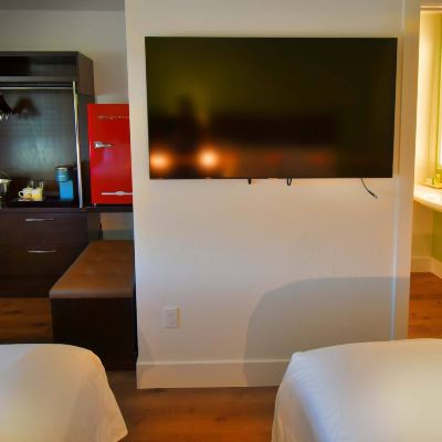 Standard Double Room with 2 Queen Beds The Foothills Motel Promo Code