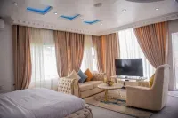 Mondeestars Luxury Home
