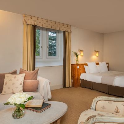 Junior Double Room Château des Reynats Promo Code