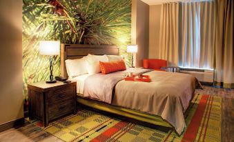 Hotel Indigo Traverse City by IHG - Housity