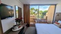 Hôtel le Maritime Hotels in 