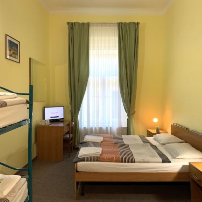 Quadruple Ensuite Room (3 to 5 Beds) Pension City Center & L`Opera Promo Code