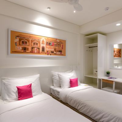 Superior Twin Room Centro Promo Code