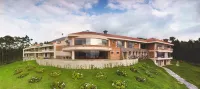 Hotel Medina Del Lago Hotel di 