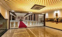 Hotel M Pro Palace Mysore - 12 Minutes to Mysore Palace