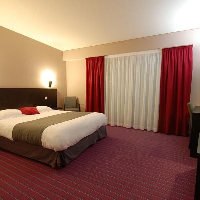 Standard Double Room Le Robinson Promo Code
