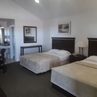 2 Queen Beds Suite Non-Smoking Italy Inn Promo Code