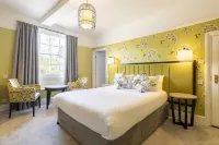 Wisteria Hotel