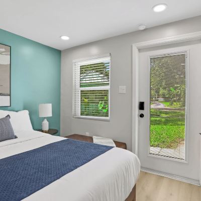 The Willow Suite Heirloom Estate Promo Code