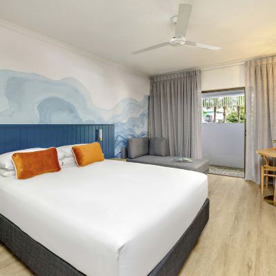 Standard Queen Room ibis Styles Cairns Promo Code