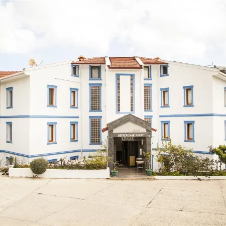 Beyaz Konak Evleri
