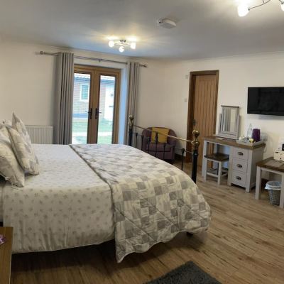 Deluxe Double Room with Garden