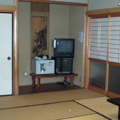 Japanese-Style Room