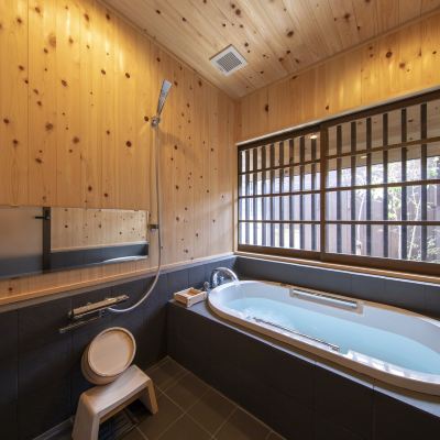 1 老人の家を予約 こんぴら町家　うす クーポン