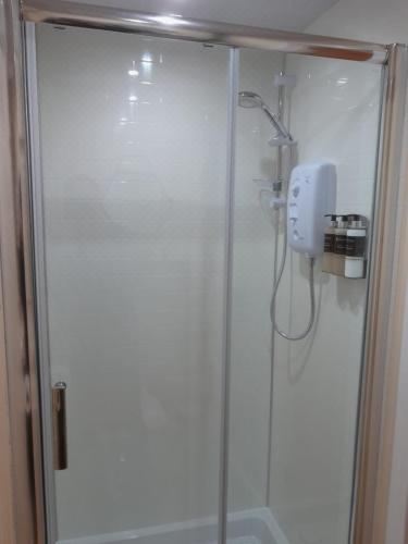 The Cabin, Stronua. A Beautiful 1 Bedroom Cabin. One-Bedroom Apartment