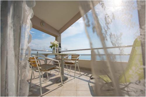 海景两卧室公寓