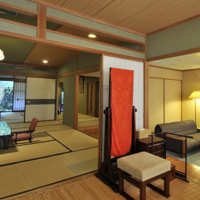 [over 100 Square Meters] [Deluxe Suite] [Japanese Room] [Non-Smoking] [Nightlife View] [Ocean View] にっしょうかん 別邸 紅葉亭 クーポン