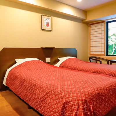 Western-Style Twin Room, 22 Square Meters (Non-Smoking / No Bath) [Twin Room] [Non-Smoking] [Mountain View] [River View] 箱根湯本温泉 天成園 クーポン