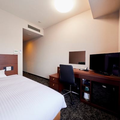 ダブルルーム(喫煙) ホテルウィングインターナショナル神戸新長田駅前 クーポン