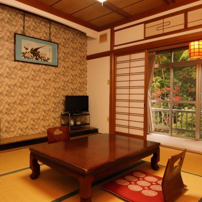 和室(禁煙) 和食とイタリアンの融合が楽しめる料理宿　湯田上温泉　旅館初音 クーポン