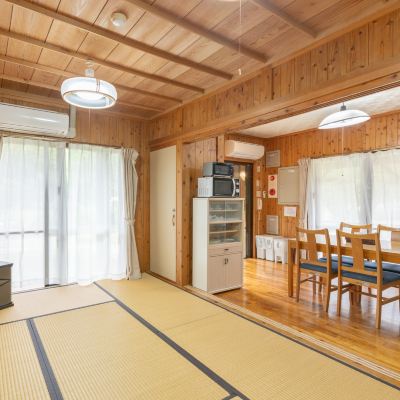コテージ 和洋折衷スタイルルーム 川ビュー 禁煙（[芝（シーバー）] 1～3名利用可） 奥ヤンバルの里 クーポン