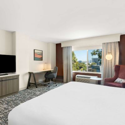 聽力無障礙特大床房 聖馬特奧希爾頓花園旅館優惠