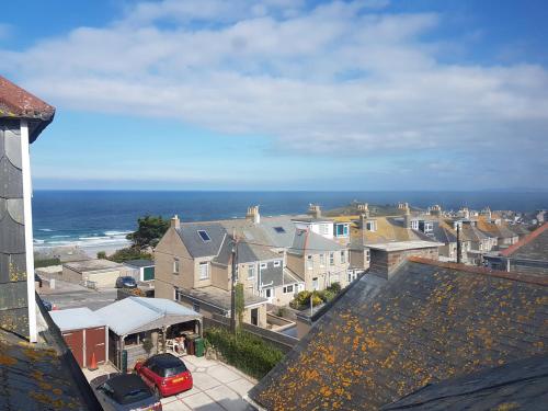 双人房（带独立浴室）