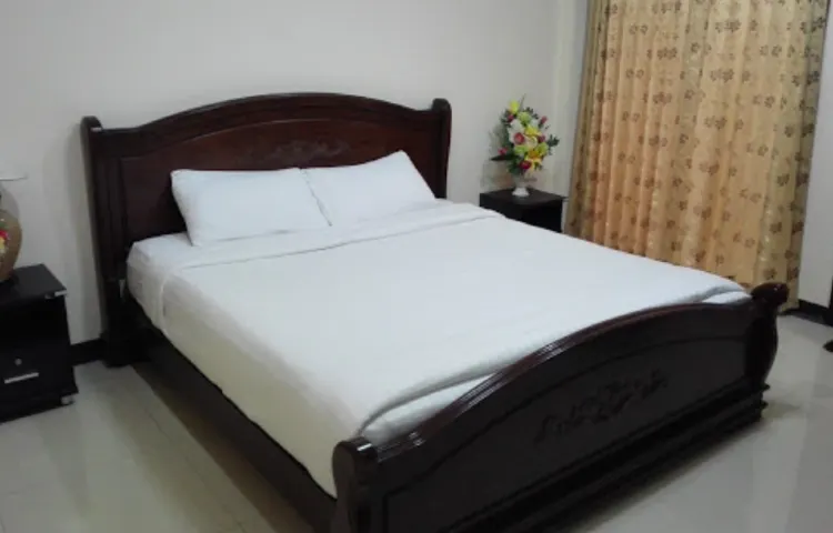 ห้องเตียงใหญ่