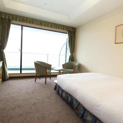 オーシャンビューダブルルーム(禁煙) 下関グランドホテル クーポン