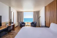 Radisson Blu Acqua Hotel and Spa Concon Hotels in 