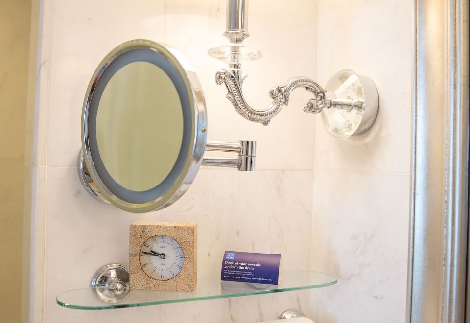 Park Hyatt SaigonPark Twin Room