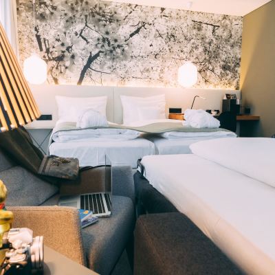 Deluxe King Room Me and All Hotel düsseldorf Promo Code