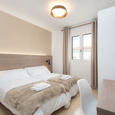 Double or Twin Room Hostal Jume - Urban Rooms Promo Code